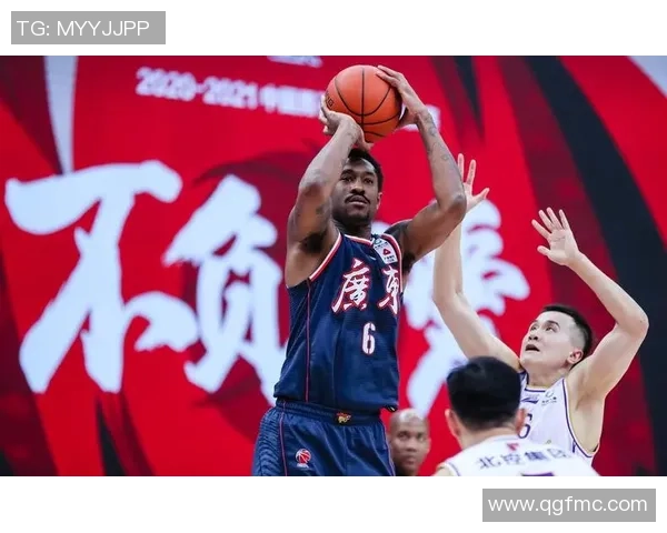 西安羽毛球队以63分领跑大师赛积分榜展现强劲实力 西安羽毛球队以63分领跑大师赛积分榜展现强劲实力